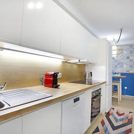 Apartment Casa Onda 1927 *